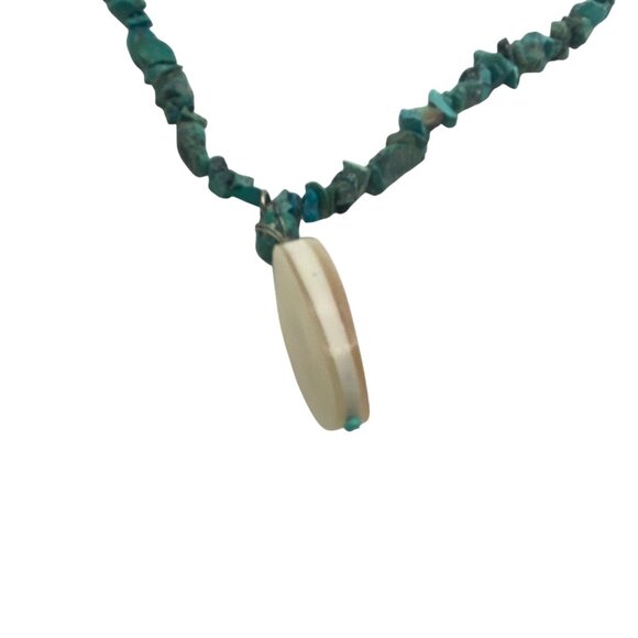 Turquoise Chip Necklace Mother Of Pearl Shell Pendant Boho Southwestern - Picture 9 of 12